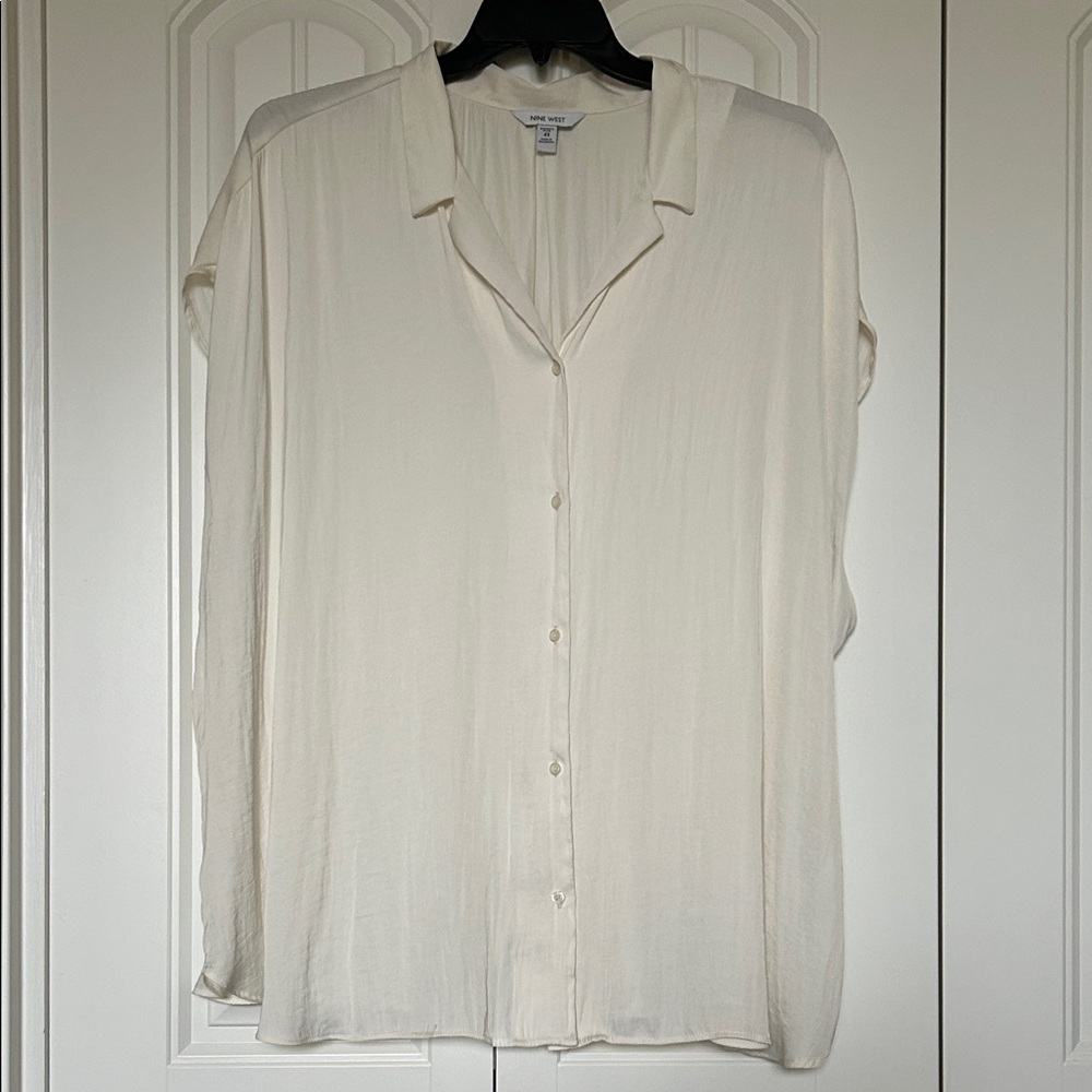 Nine West Cream Button-Front Relaxed Shirt
